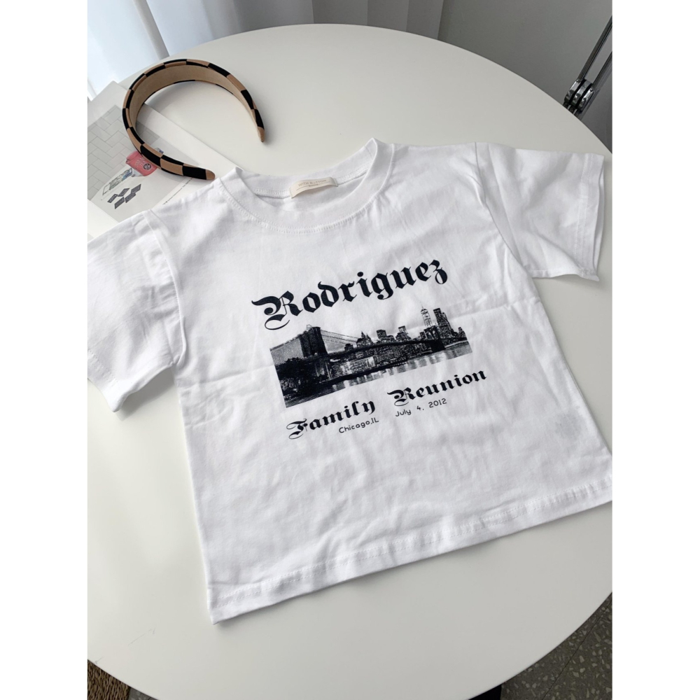 VENUSY｜ 韓國女裝｜芝加哥短版純棉T恤 韓國T恤 黑白-細節圖8