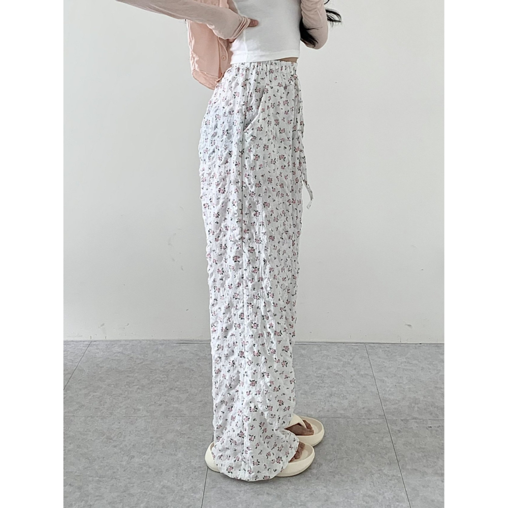 VENUSY｜ 韓國女裝｜小碎花皺紋拖地長褲-細節圖2