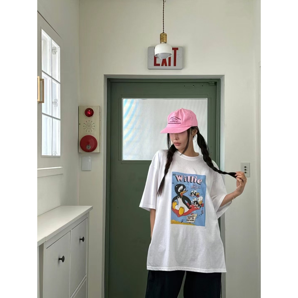 VENUSY｜ 韓國女裝｜落肩寬鬆Penguin純棉短袖T恤 韓國T恤 街舞 Jazz-細節圖7