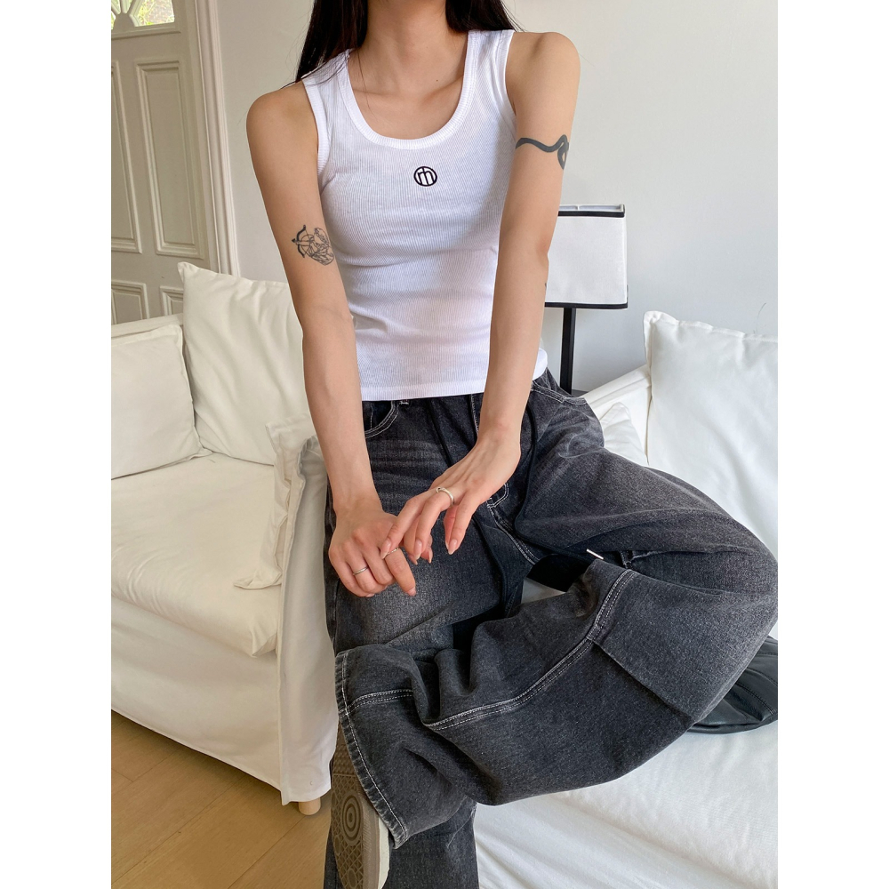 VENUSY｜ 韓國女裝｜純棉刺繡羅紋背心-細節圖7