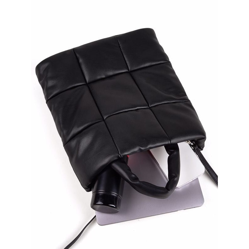 VENUSY｜ 韓國女裝｜方形絎縫手提包 正方格斜背包-細節圖4