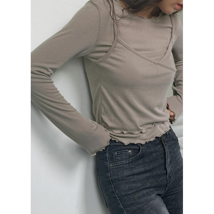 VENUSY｜ 韓國女裝｜質感吊帶疊搭上衣 假兩件疊搭上衣-細節圖2