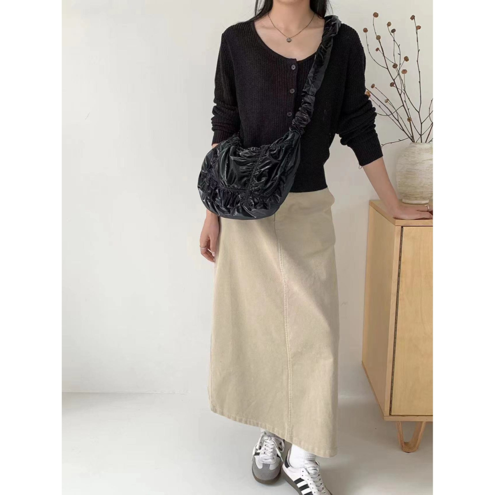 VENUSY｜ 韓國女裝｜雲朵半月肩背包-細節圖6