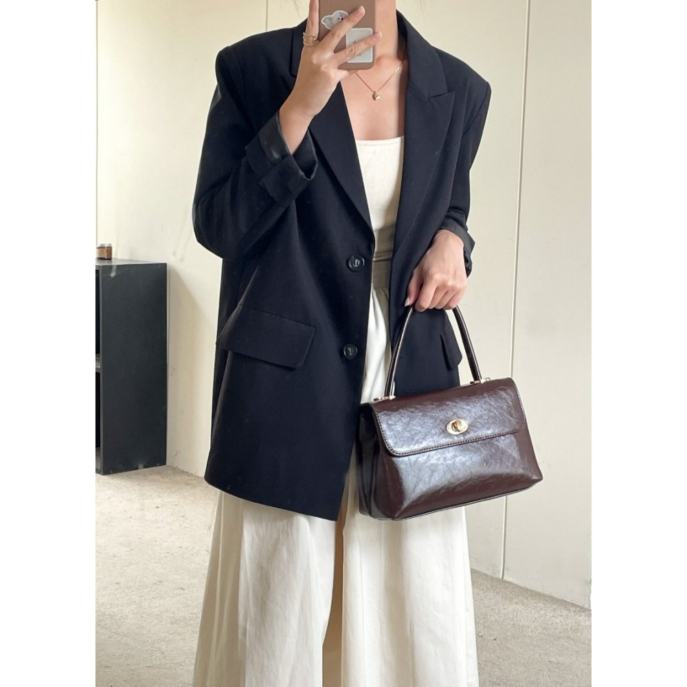 VENUSY｜ 韓國女裝｜皮革鈕扣方包 手提包 側背包-細節圖9