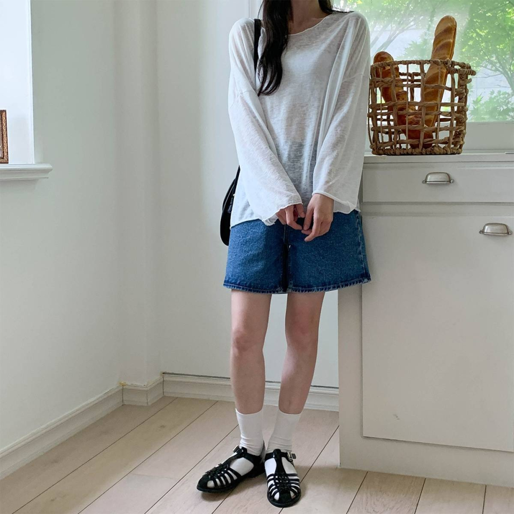 VENUSY｜ 韓國女裝｜寬鬆透視長袖T恤 韓國T恤 疊穿內搭-細節圖2