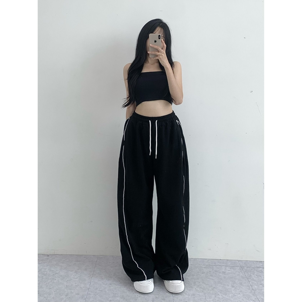 VENUSY｜ 韓國女裝｜純棉線條寬鬆運動長褲 跳舞神褲-細節圖11