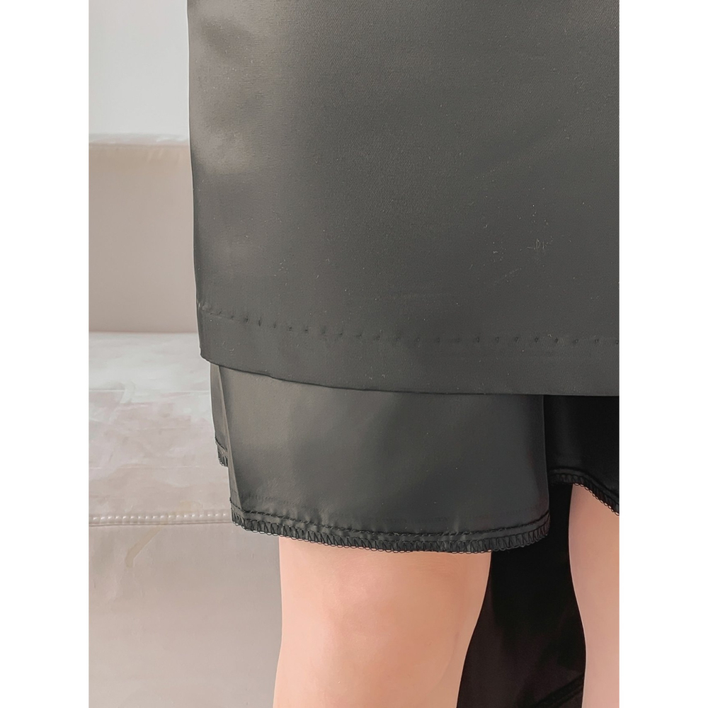 VENUSY｜ 韓國女裝｜赫本款寬褶圓弧禮裙 婚禮造型-細節圖9