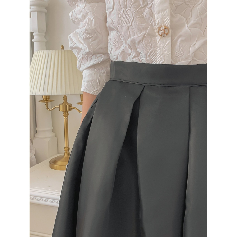 VENUSY｜ 韓國女裝｜赫本款寬褶圓弧禮裙 婚禮造型-細節圖10