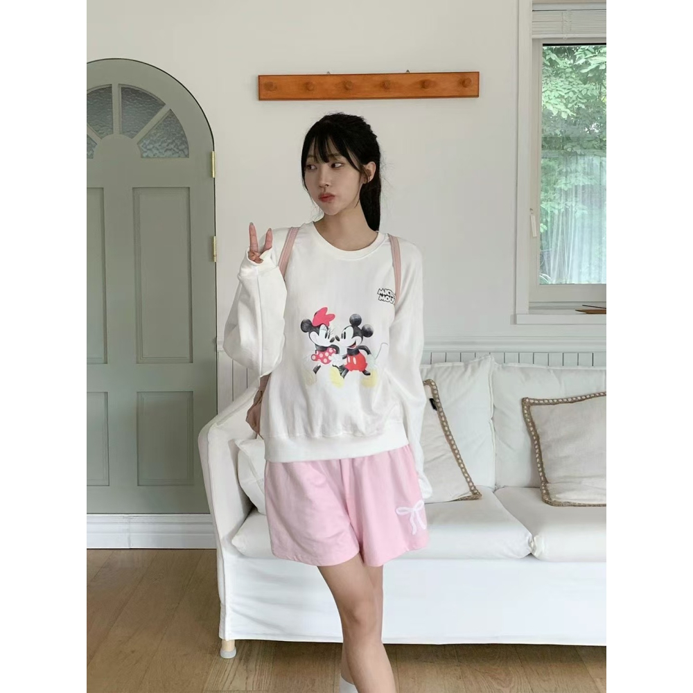 VENUSY｜ Disney正版✔ 韓國女裝｜純棉行走的米奇大學T 水洗棉-細節圖3