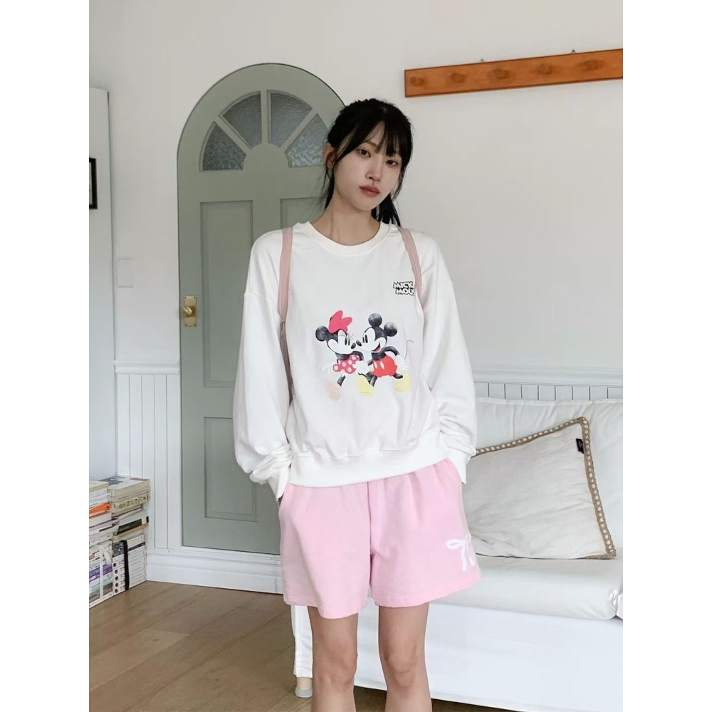 VENUSY｜ Disney正版✔ 韓國女裝｜純棉行走的米奇大學T 水洗棉-細節圖5