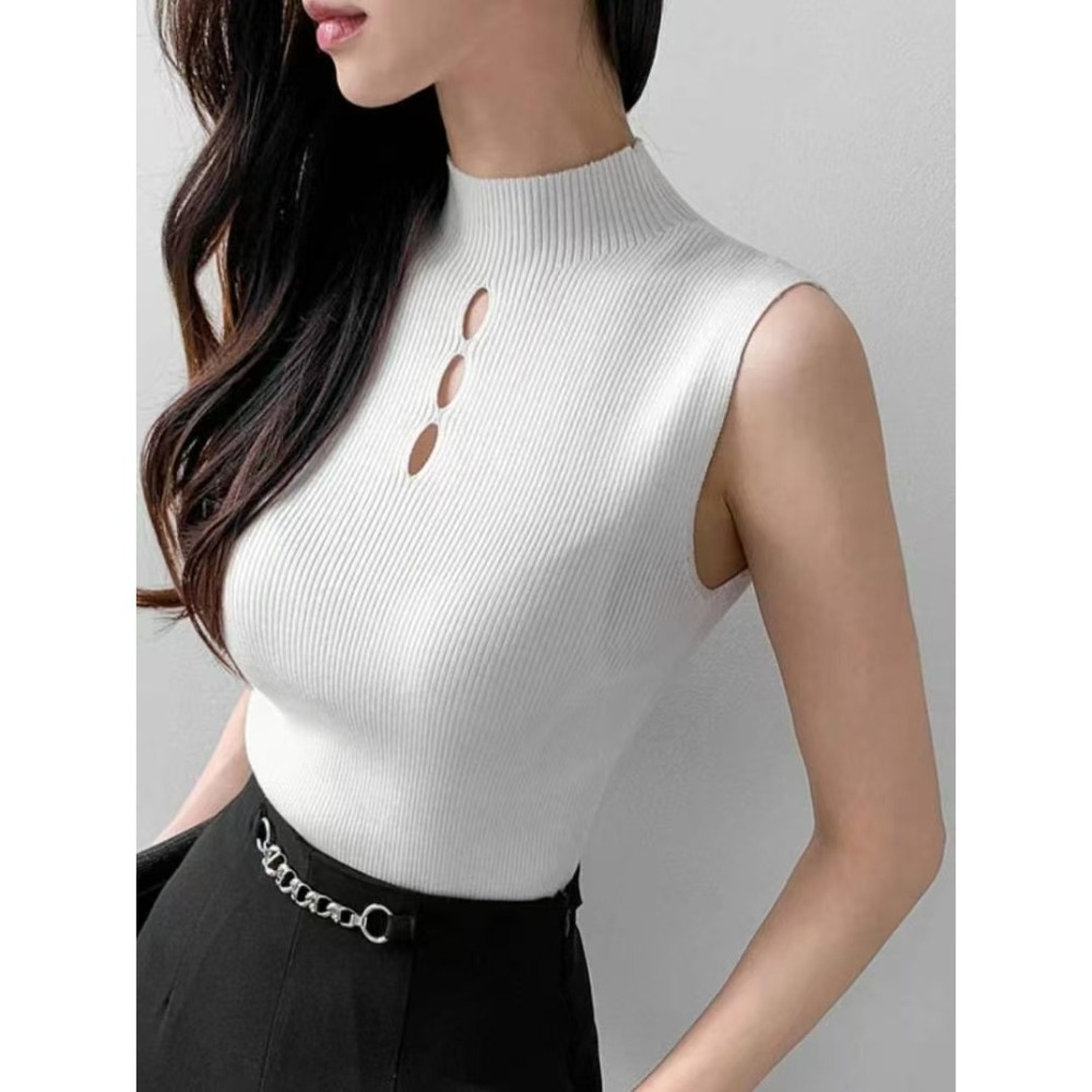 [現貨🇹🇼] VENUSY｜ 韓國女裝｜無袖洞洞修身上衣-細節圖3