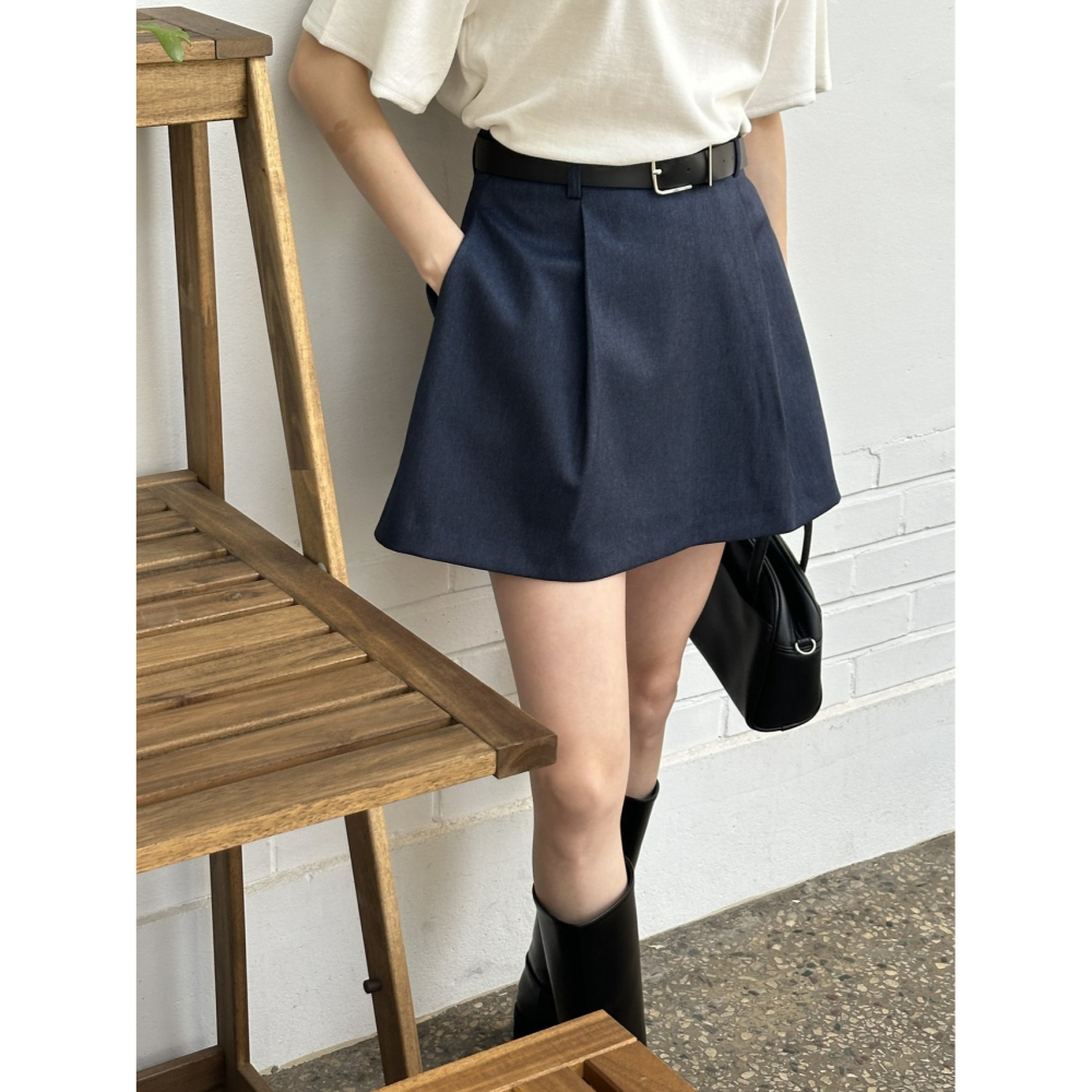 VENUSY｜ 顯質感秋冬款✔ 韓國女裝｜針摺南瓜短裙-細節圖3