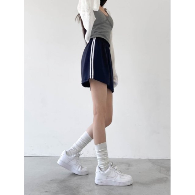 VENUSY｜ 歐逆實穿♥︎ 顯瘦短褲☻ 韓國女裝｜線條運動短褲-細節圖2