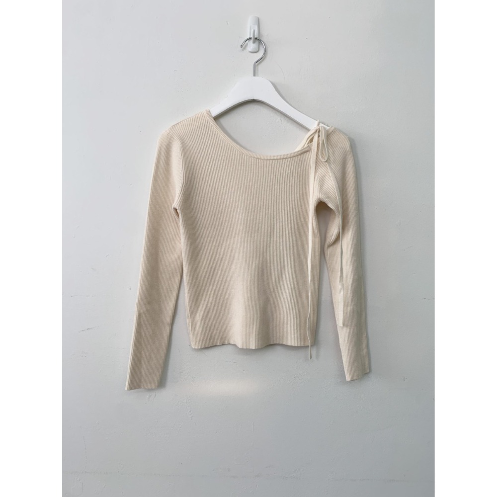 [現貨🇹🇼 快速出貨] VENUSY｜正韓 - 韓國女裝｜新品修身絲帶針織上衣-規格圖11