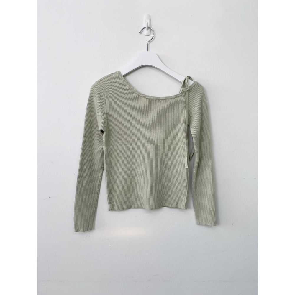 [現貨🇹🇼 快速出貨] VENUSY｜正韓 - 韓國女裝｜新品修身絲帶針織上衣-規格圖11