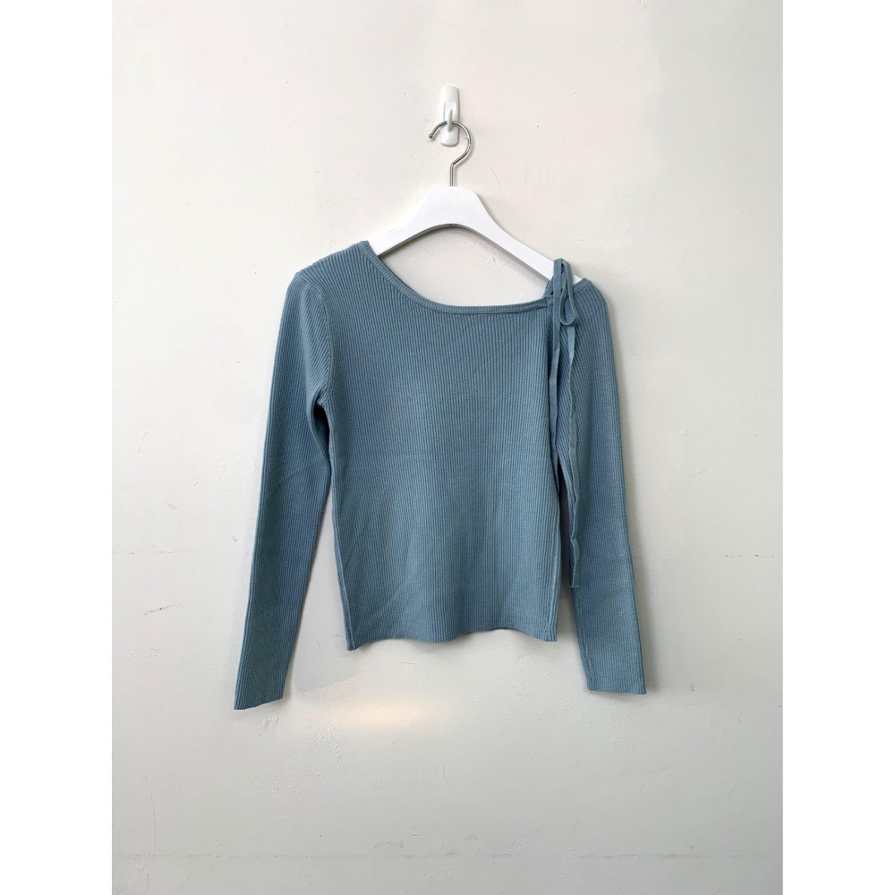 [現貨🇹🇼 快速出貨] VENUSY｜正韓 - 韓國女裝｜新品修身絲帶針織上衣-規格圖11