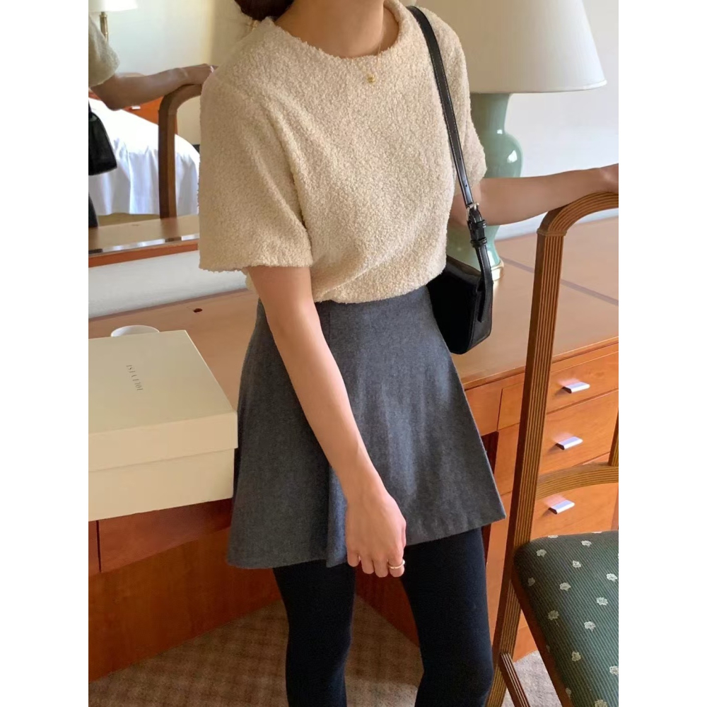 [限時限量感謝回饋] VENUSY｜正韓🇰🇷 - 韓國女裝｜小毛球短袖上衣-細節圖2