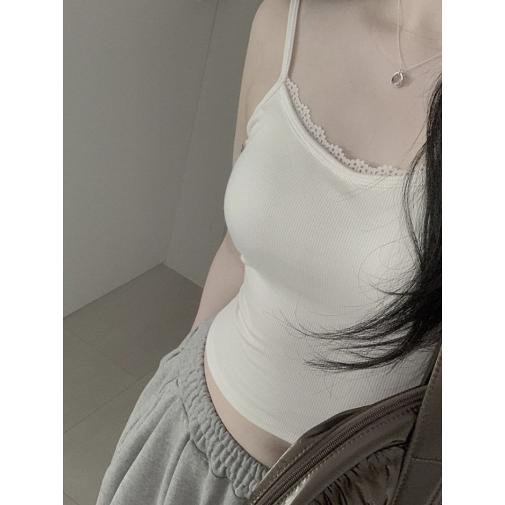 [現貨+預購] VENUSY｜正韓🇰🇷 - 韓國女裝｜芭蕾蕾絲針織背心 帶墊內置-細節圖3