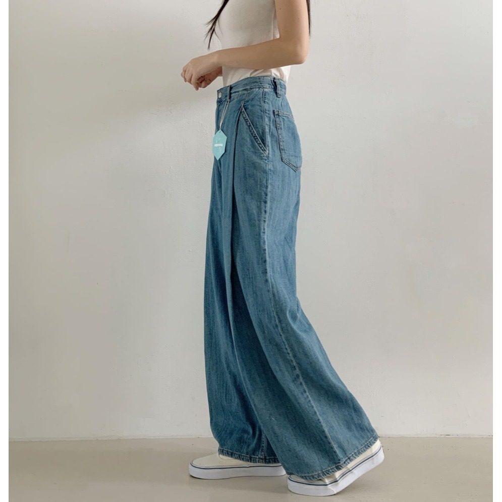 VENUSY｜正韓🇰🇷 - 純棉透氣舒適☀ 韓國女裝｜純棉褶邊寬鬆直筒牛仔褲 韓國牛仔褲-細節圖8