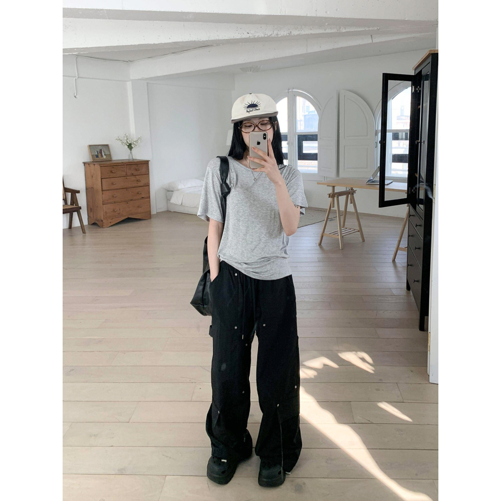 VENUSY｜正韓🇰🇷 - 韓國女裝｜基本款寬鬆純色T恤 韓國T恤-細節圖2