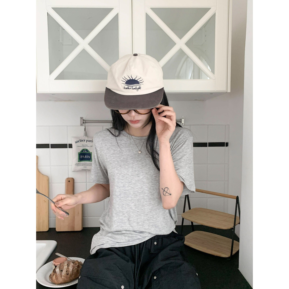 VENUSY｜正韓🇰🇷 - 韓國女裝｜基本款寬鬆純色T恤 韓國T恤-細節圖6