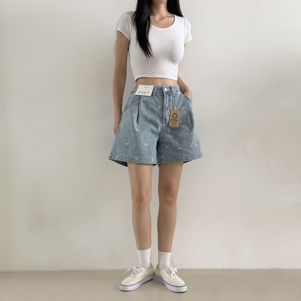 VENUSY｜正韓🇰🇷 - 𝟷𝟶𝟶%棉☀ 韓國女裝｜純棉蝴蝶結直筒A字牛仔短褲-細節圖4