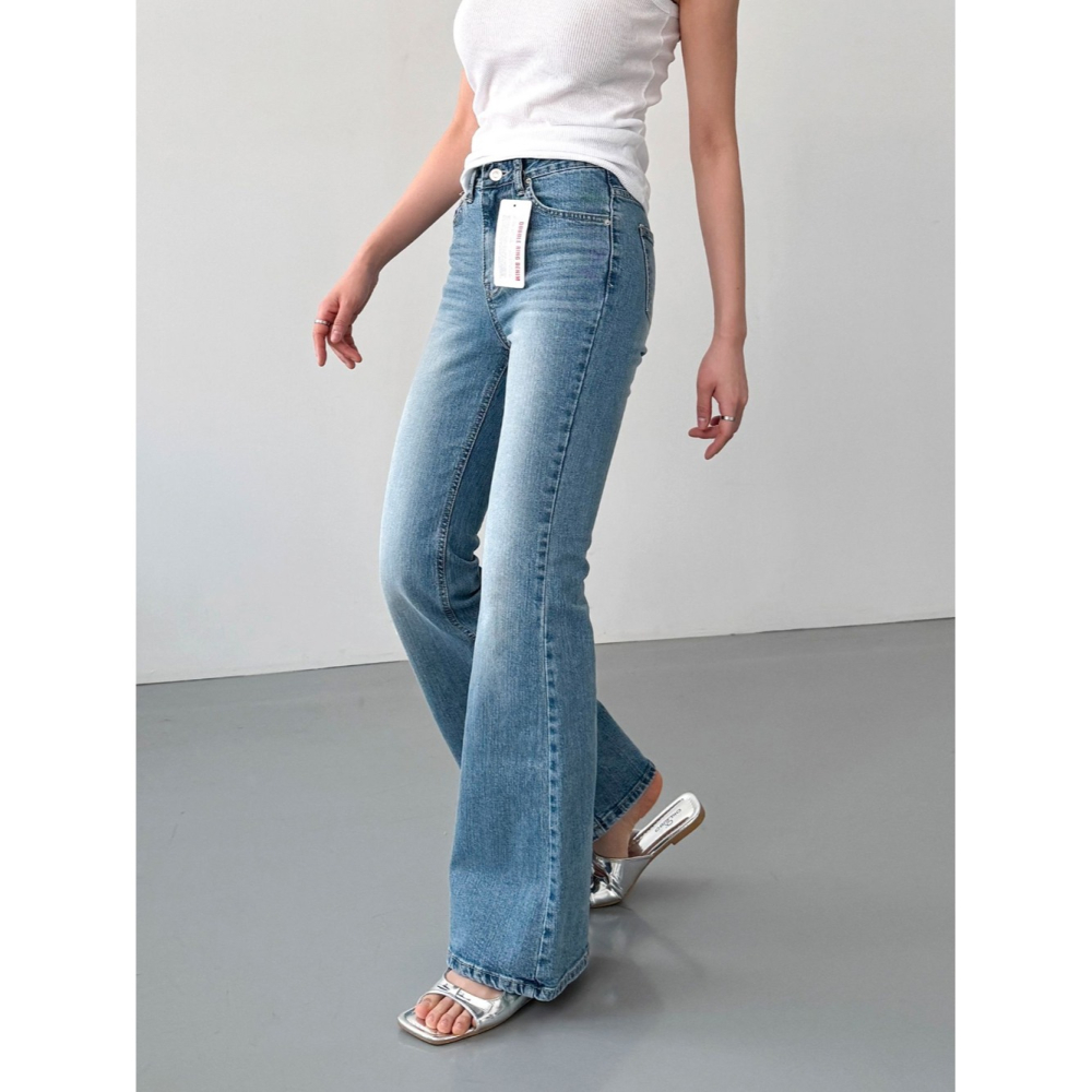 VENUSY｜正韓🇰🇷 - 韓國女裝｜棉質彈性修身喇叭牛仔褲 韓國牛仔褲-細節圖9