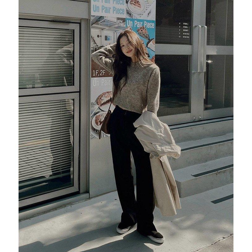 【溫暖質感羊毛】VENUSY｜正韓🇰🇷 - 韓國女裝｜羊毛中領短版毛衣-細節圖7