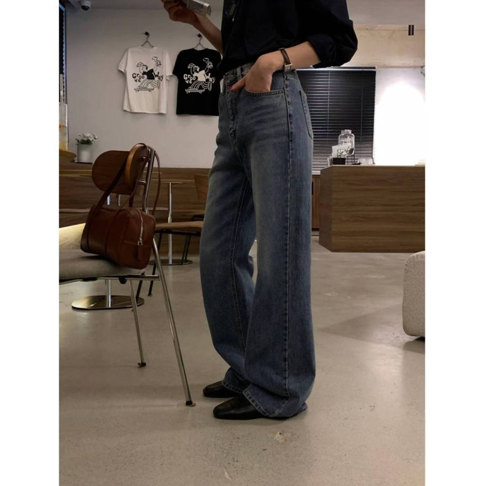 【韓國街頭感】復古高腰長腿版型．ᴠɴ｜正韓🇰🇷 - 韓國女裝｜半寬鬆復古牛仔褲 韓國牛仔褲-細節圖2