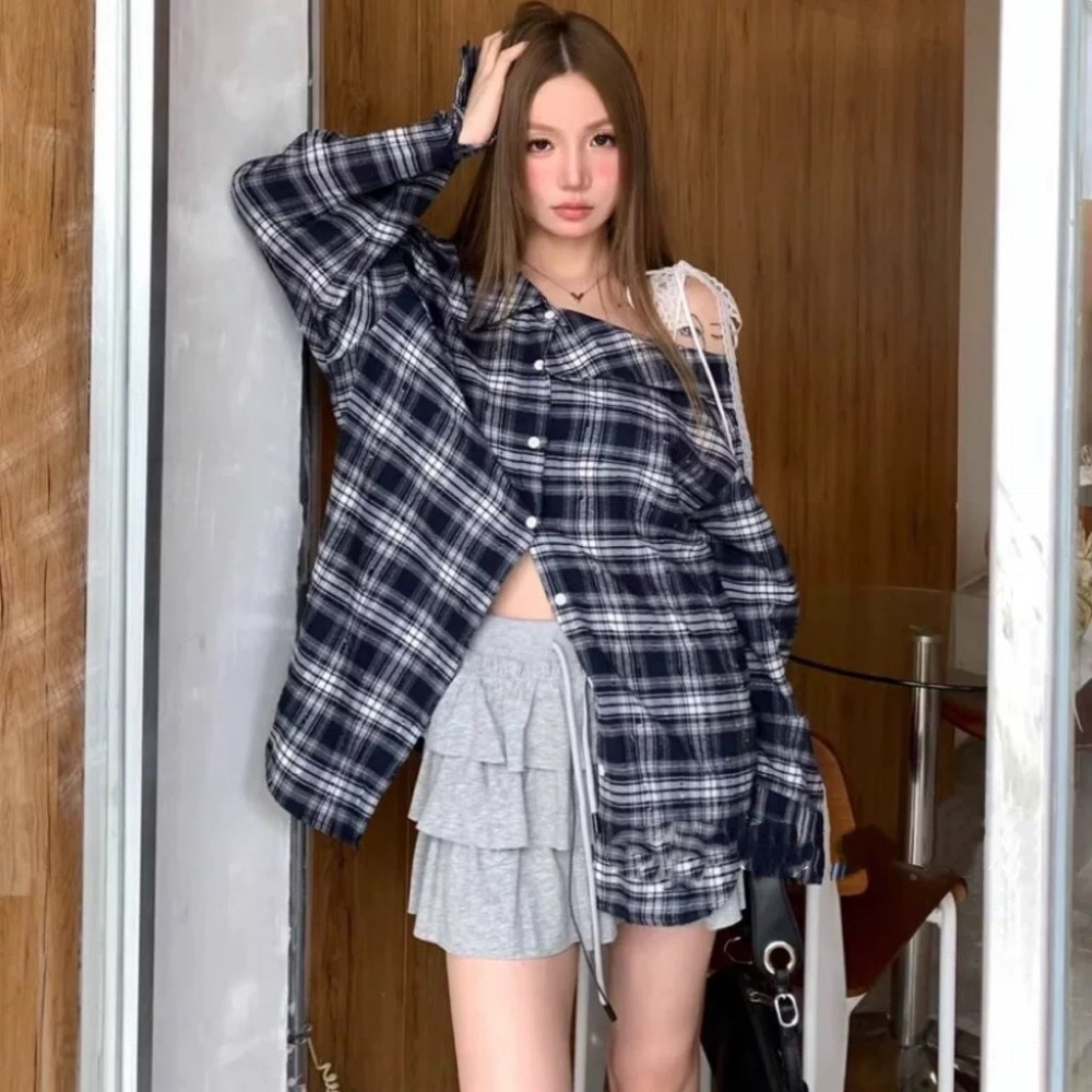 【𝟷𝟶𝟶%棉】個性甜酷混搭．ᴠɴ｜正韓🇰🇷 - 韓國女裝｜蕾絲拼接格紋襯衫 韓國襯衫-細節圖2
