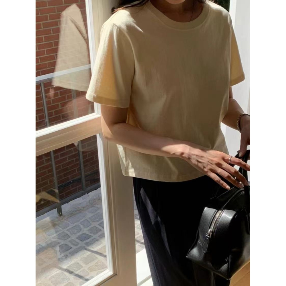 [現貨 24H] VENUSY｜正韓🇰🇷 - 純棉透氣舒適☀ 韓國女裝｜純棉正肩純色T恤 韓國T恤-細節圖5