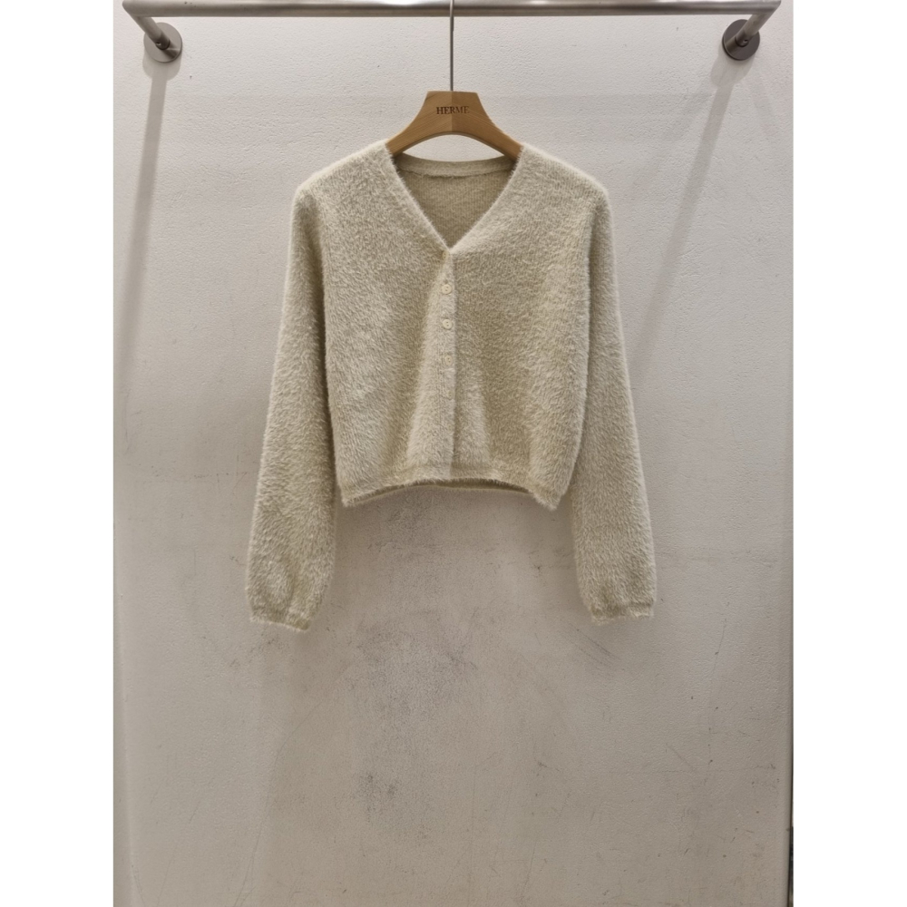 VENUSY｜正韓🇰🇷 - 親膚不刺 柔軟羊毛✔ 韓國女裝｜羊毛V扣針織小外套-細節圖6