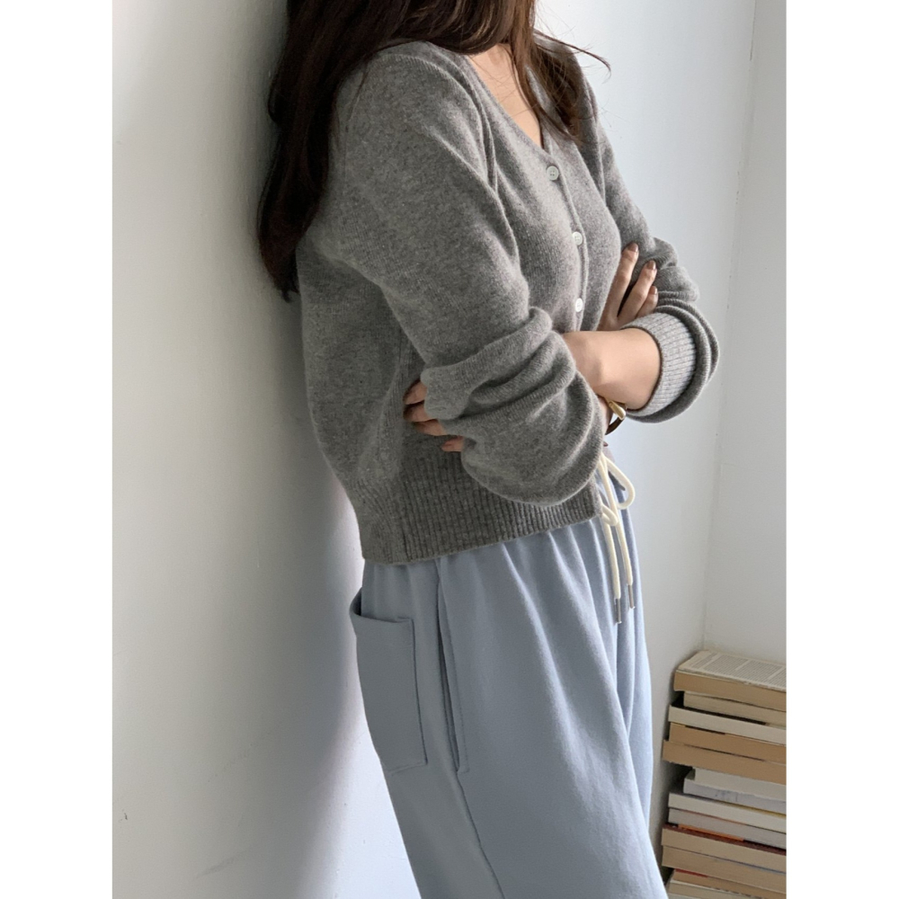 VENUSY｜正韓🇰🇷 - 韓國女裝｜羊毛V領針織小外套 開襟衫-細節圖4