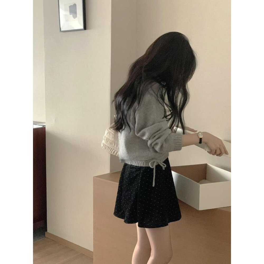 VENUSY｜正韓🇰🇷 - 羊駝毛親膚柔軟☀ 韓國女裝｜v領羊駝毛針織衫-細節圖8