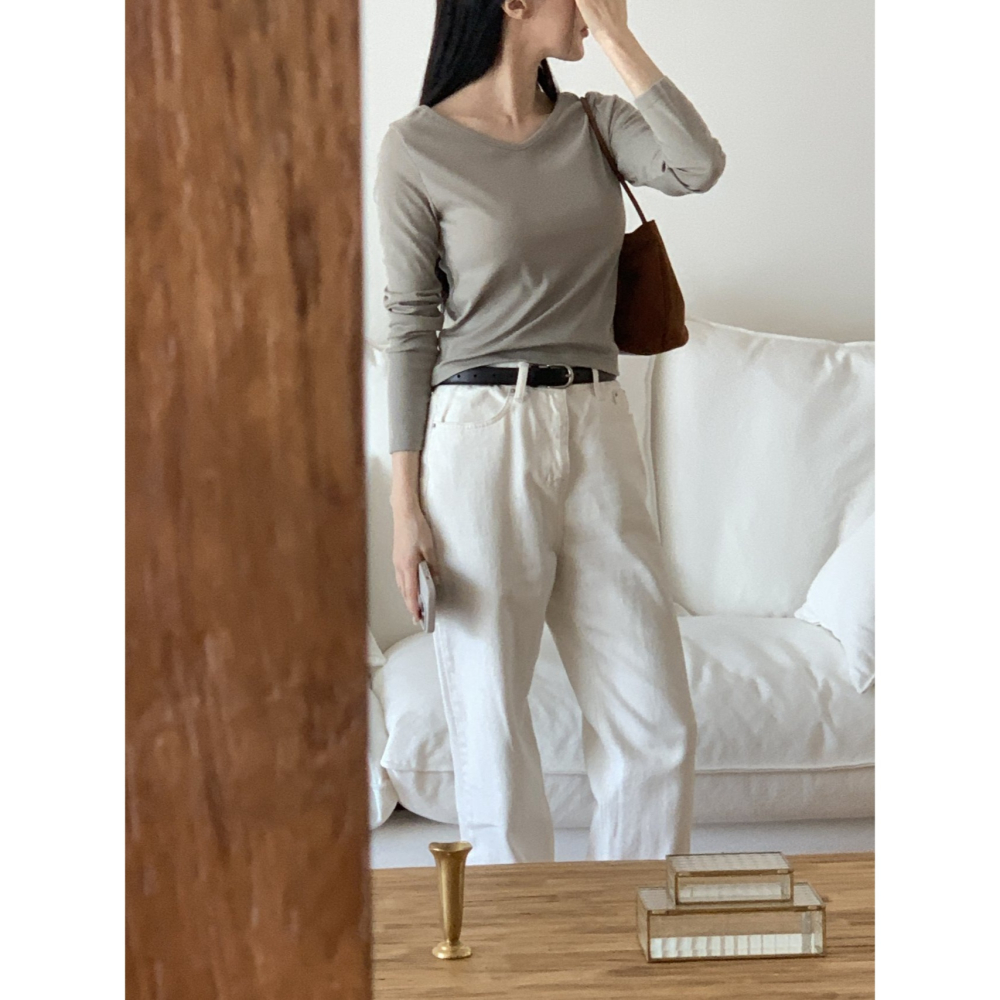 VENUSY｜正韓🇰🇷 - 修身百搭✓ 韓國女裝｜V領長袖T恤 韓國T恤-細節圖4