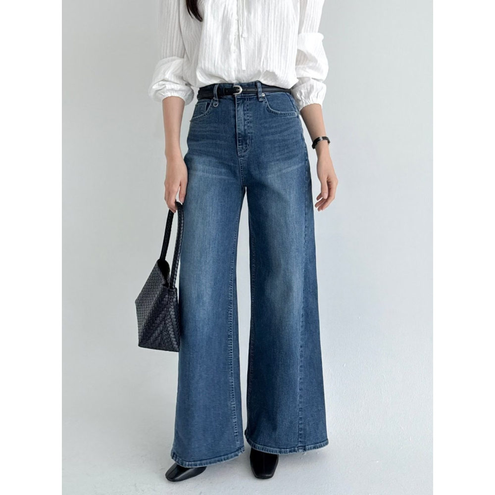 【逆天長腿】顯瘦高腰百搭神褲．ᴠɴ｜正韓🇰🇷 - 韓國女裝｜斜縫線寬版喇叭牛仔褲 韓國牛仔褲-細節圖7