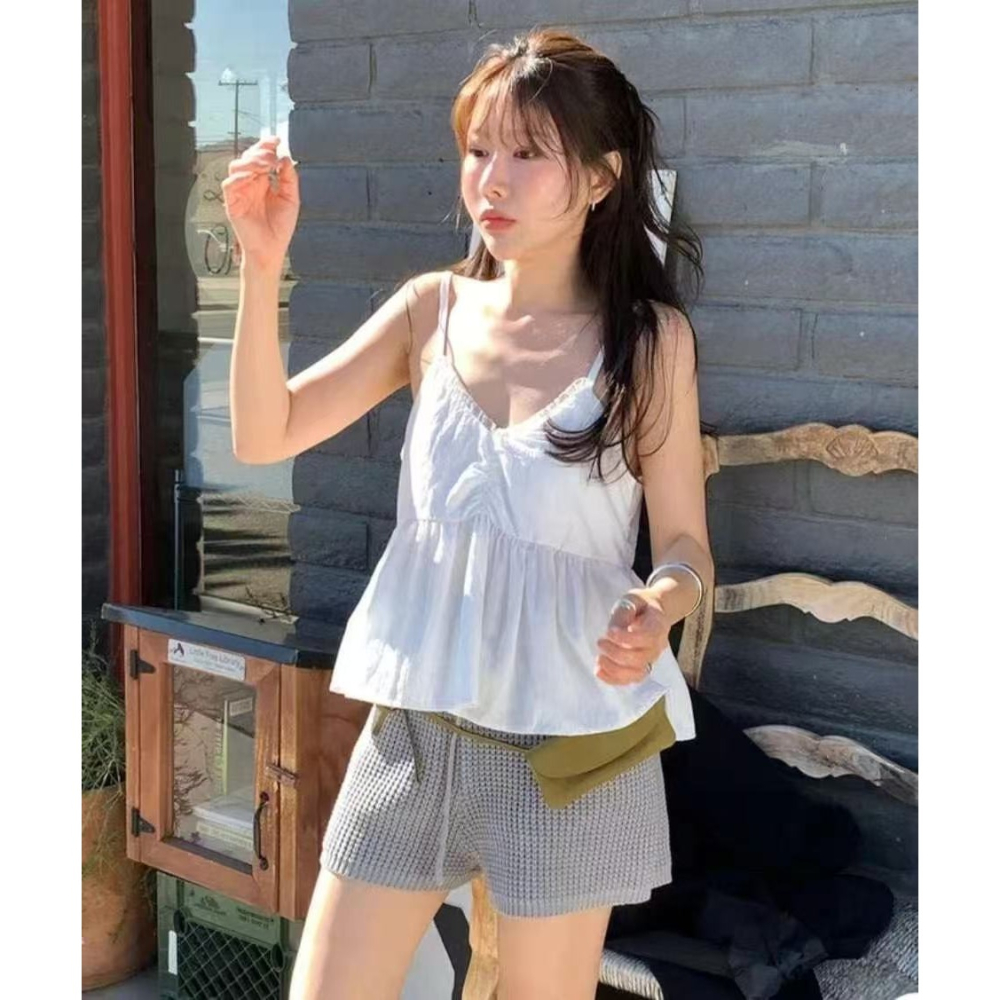 VENUSY｜正韓🇰🇷 - 韓國女裝｜蕾絲細肩帶背心 可調節長度-細節圖4