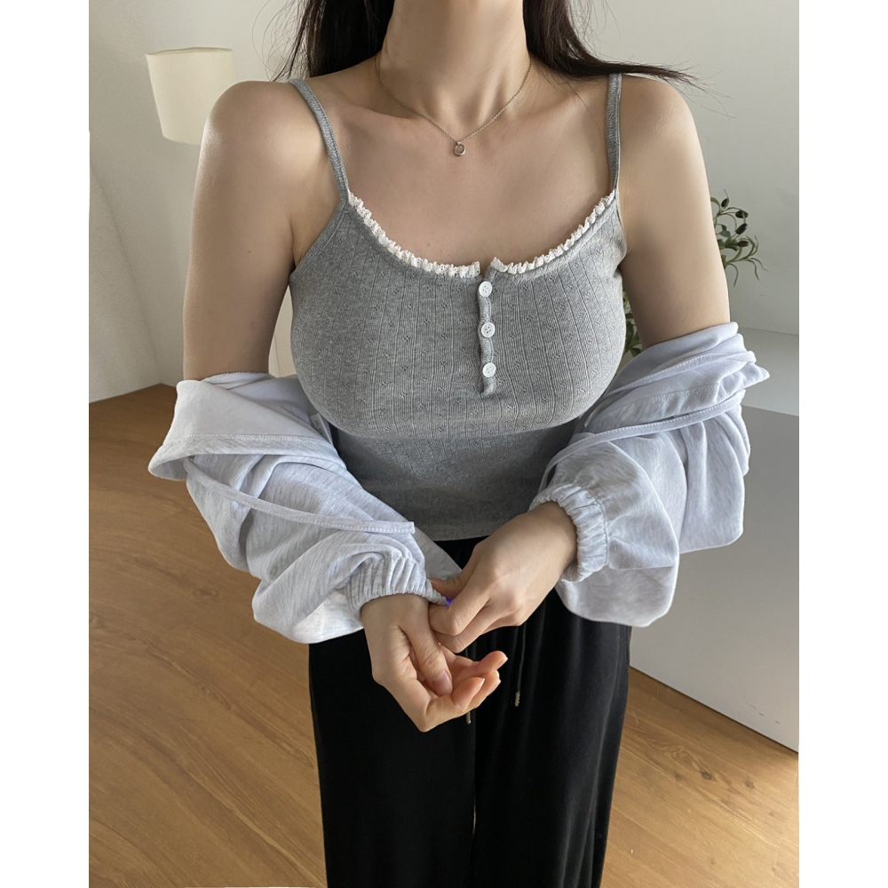 VENUSY｜正韓🇰🇷 - 𝟷𝟶𝟶%棉☀ 韓國女裝｜純棉鏤空蕾絲背心-細節圖9