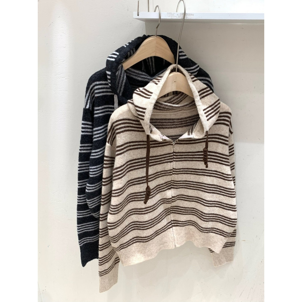 【女神級氣質】羊毛條紋套裝．ᴠɴ｜正韓🇰🇷 - 韓國女裝｜羊毛連帽拉鍊外套＋短褲-細節圖5