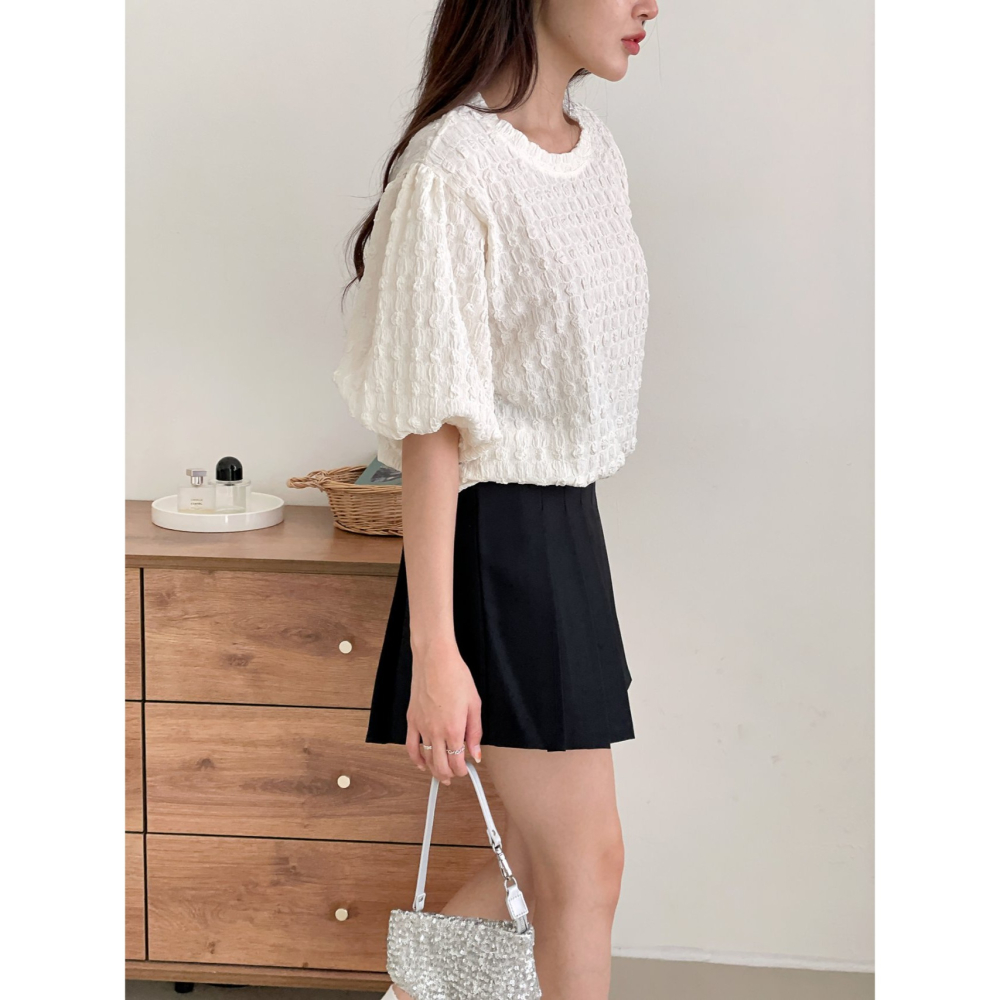 【氣質顯瘦】減齡女神糖果泡芙T．ᴠɴ｜正韓🇰🇷 - 韓國女裝｜立體織紋澎袖上衣-細節圖6