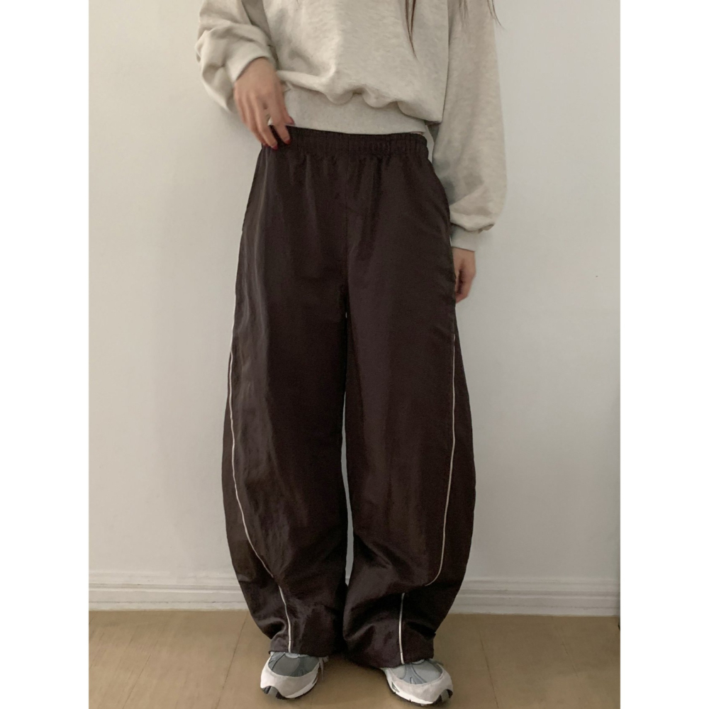 【跳舞神褲】版型極佳 燈籠褲．ᴠɴ｜正韓🇰🇷 - 韓國女裝｜細條壓線燈籠褲-細節圖3