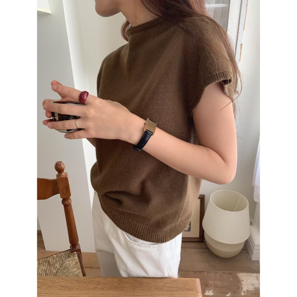 【羊毛親膚】中高領簡約上衣．ᴠɴ｜正韓🇰🇷 - 韓國女裝｜羊毛混紡中高領短袖上衣-細節圖3