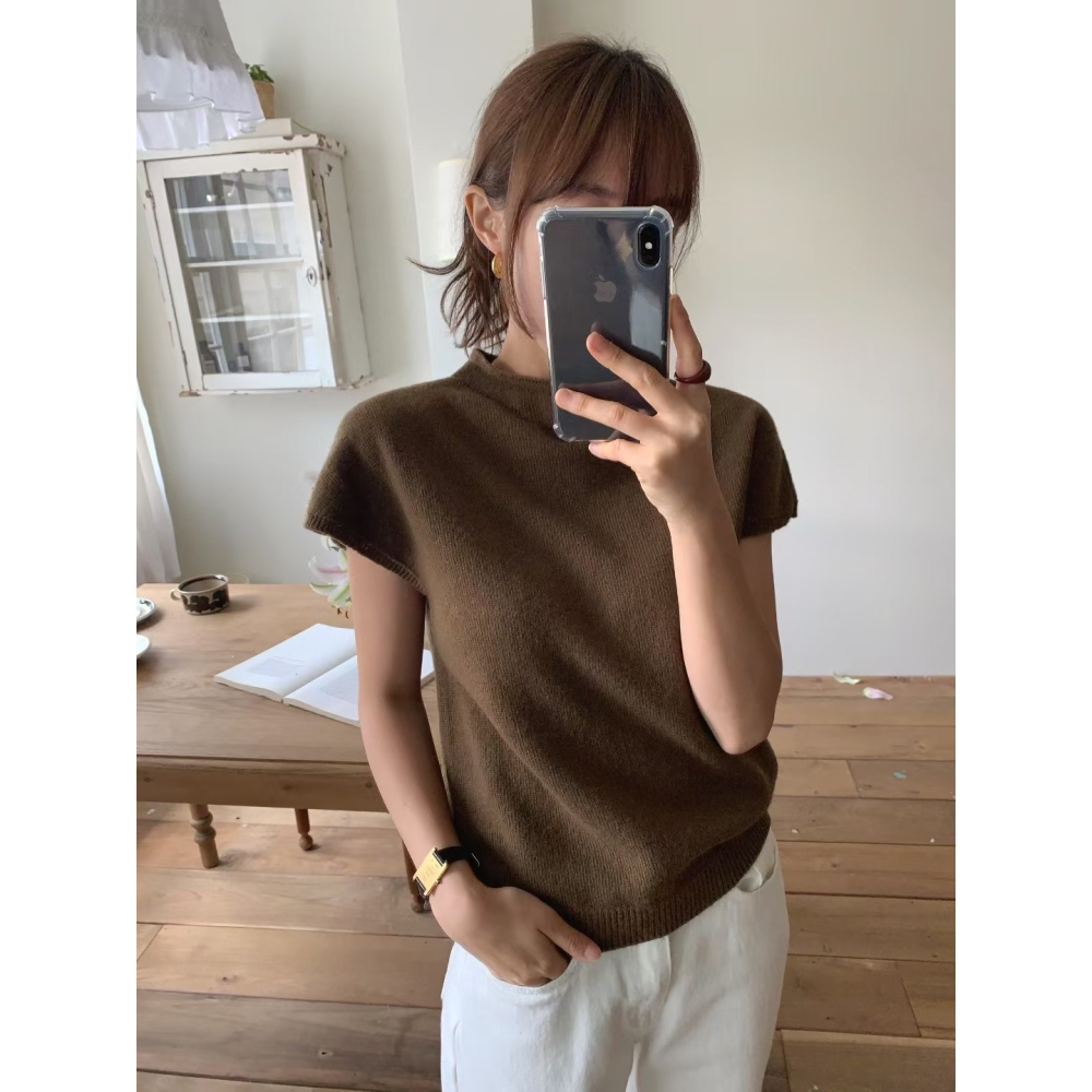 【羊毛親膚】中高領簡約上衣．ᴠɴ｜正韓🇰🇷 - 韓國女裝｜羊毛混紡中高領短袖上衣-細節圖8