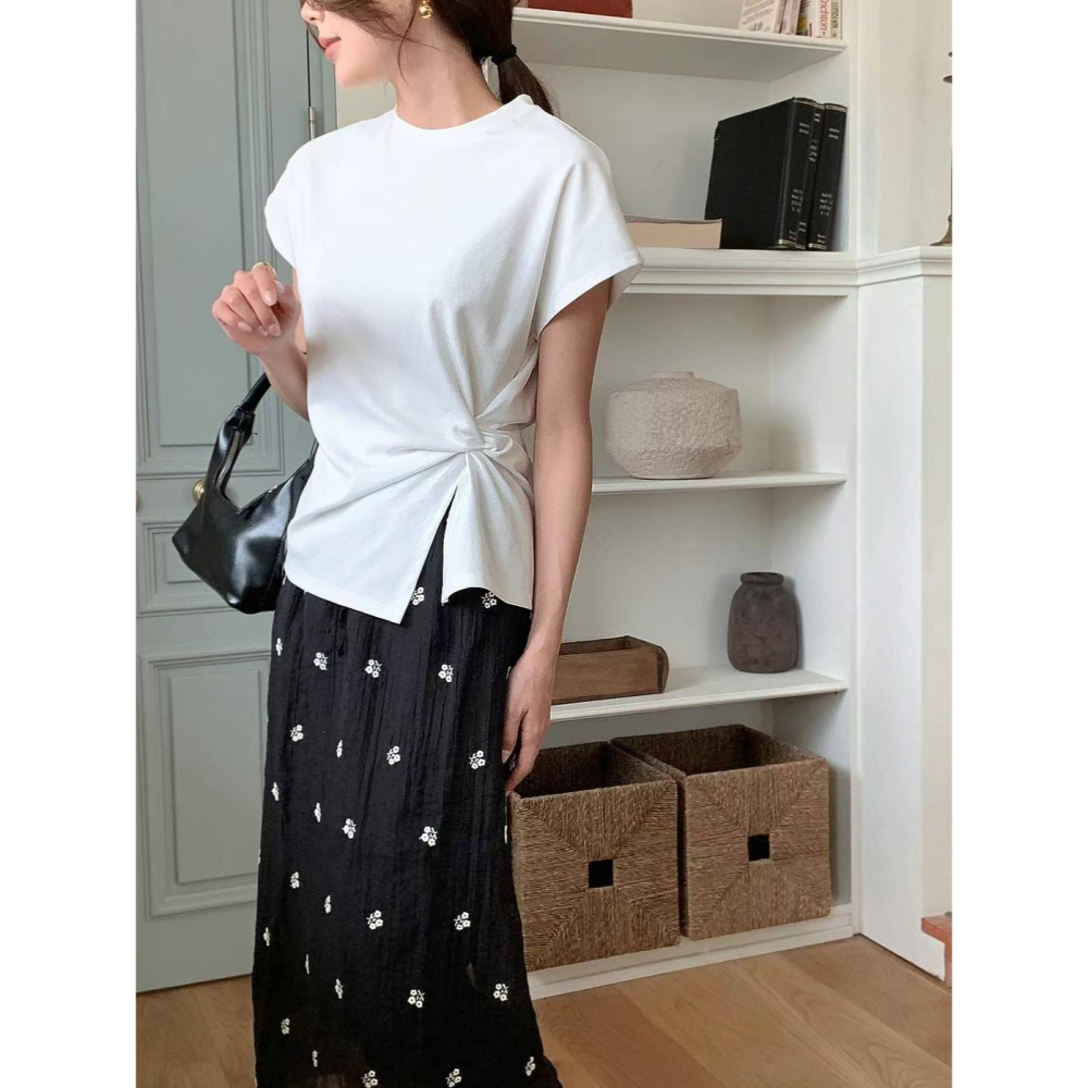 VENUSY｜正韓🇰🇷 - 韓國女裝｜扭結短袖T恤 韓國T恤-細節圖6