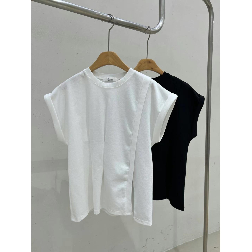 VENUSY｜正韓🇰🇷 - 韓國女裝｜摺痕側開衩T恤 韓國T恤-細節圖9