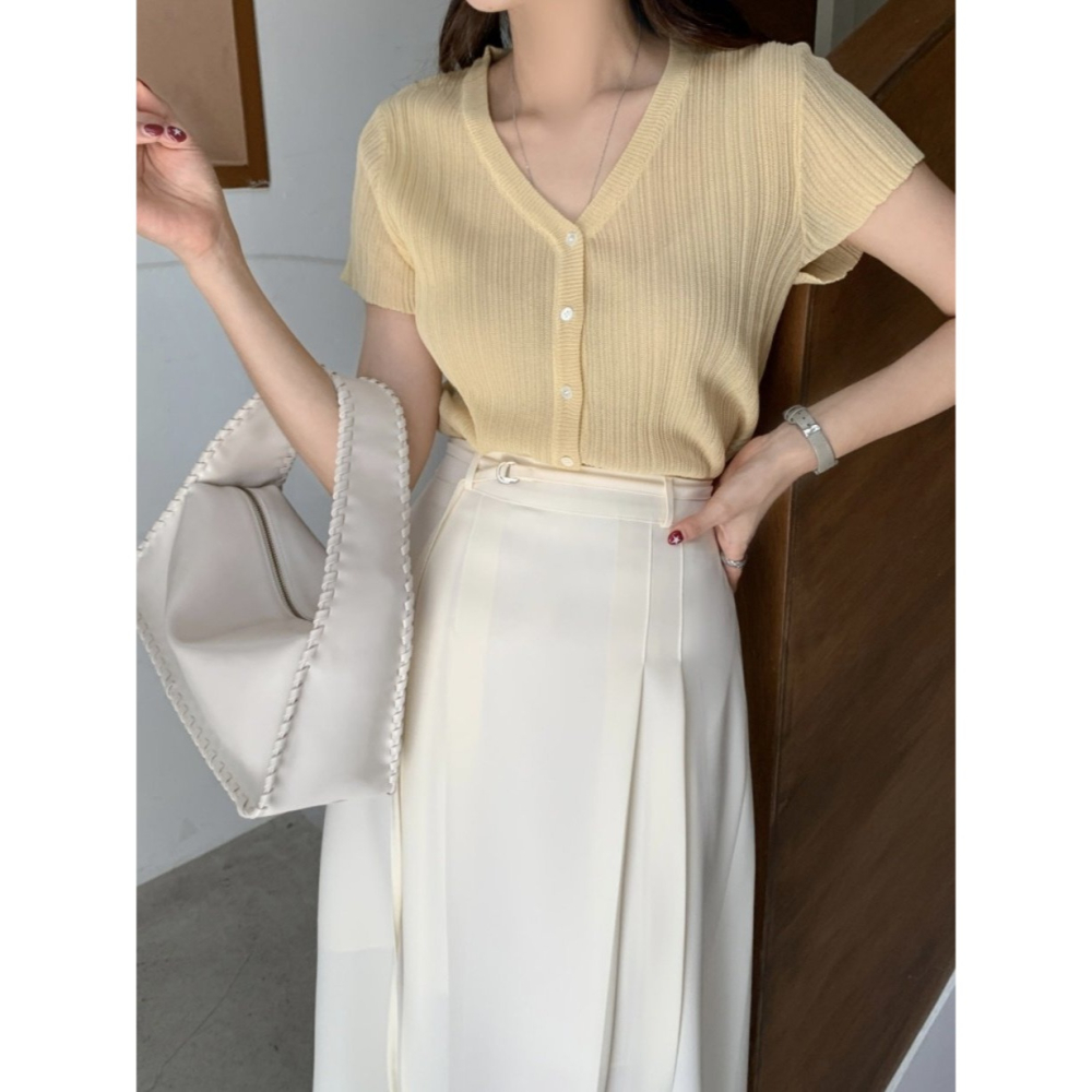 VENUSY｜正韓🇰🇷 - 遮臂顯瘦✓ 韓國女裝｜短袖褶皺V領針織衫 小外套-細節圖5