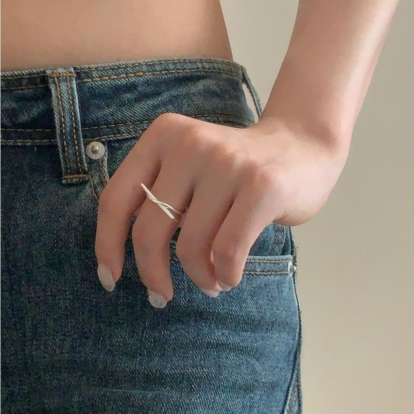 VENUSY | S925純銀｜柔結無聲・銀線開口戒-細節圖6