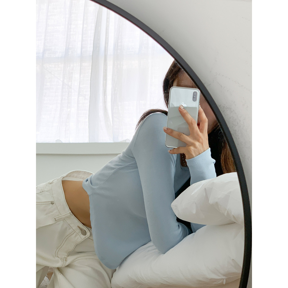 VENUSY｜正韓🇰🇷 - 𝟧 ᴄᴏʟᴏʀꜱ♥︎ 韓國女裝｜圓領修身長袖T恤 韓國T恤-細節圖5