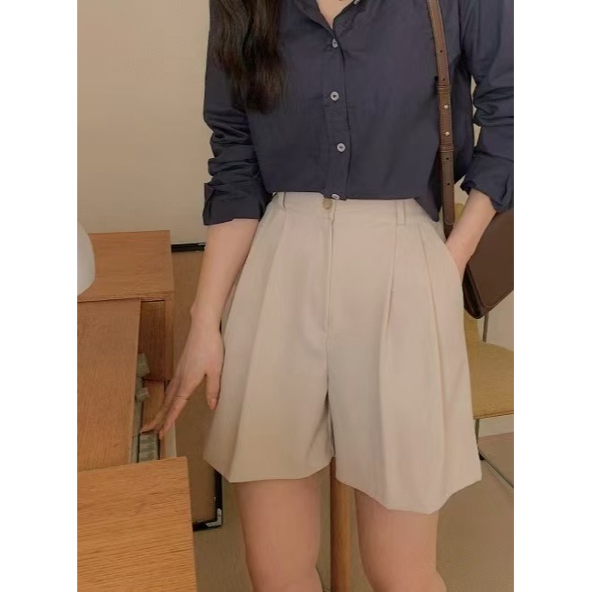 [現貨+預購] VENUSY｜正韓🇰🇷 - 韓國女裝｜褶皺四分短褲 遮腿修身 顯腿長-細節圖4