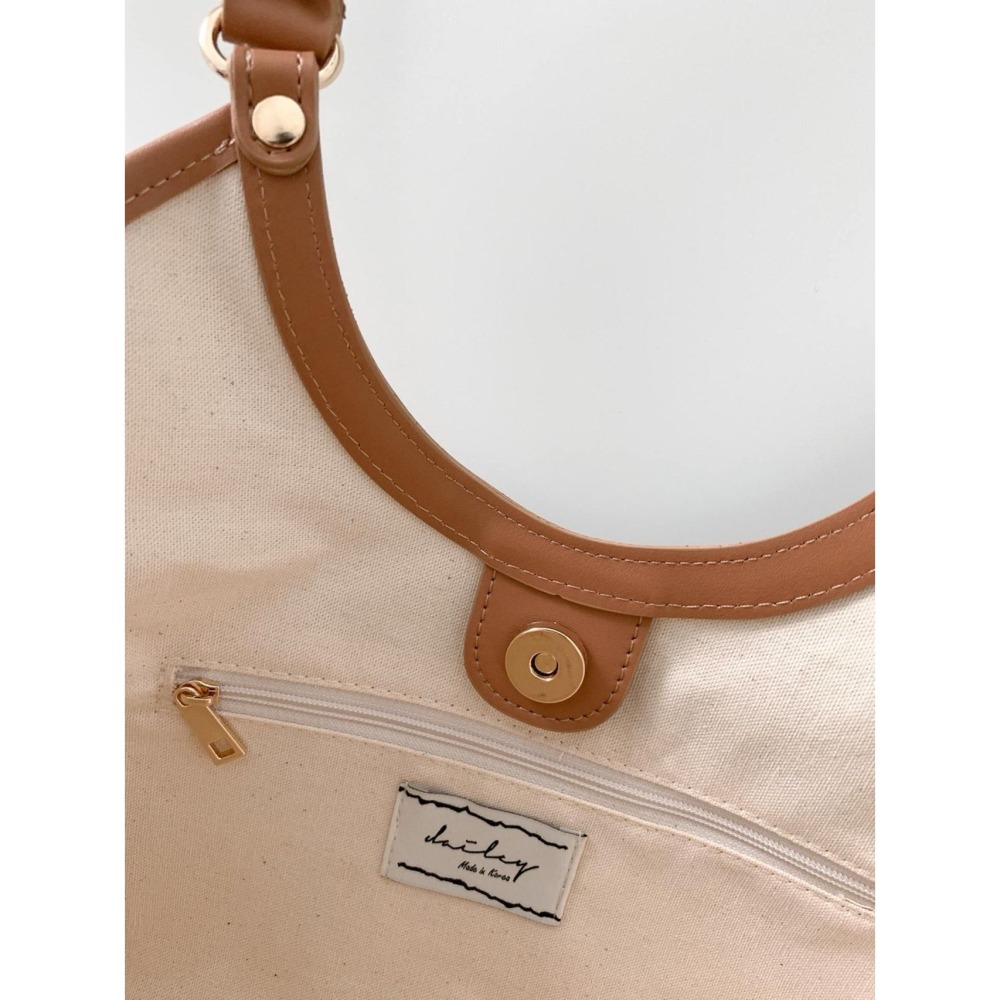 [現貨 24H] VENUSY｜正韓🇰🇷 - 韓國女裝｜刺繡帆布托特包 斜背包-細節圖9